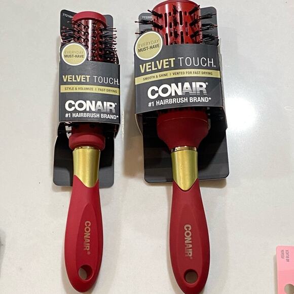 Conair Velvet Round hair brushes lot of 2 pc large & Small NWT GIFT QUALITY - Picture 1 of 3